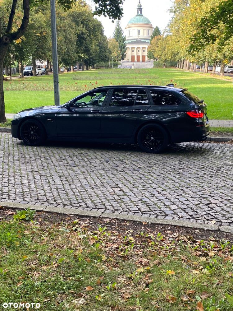 BMW Seria 5 520d - 4
