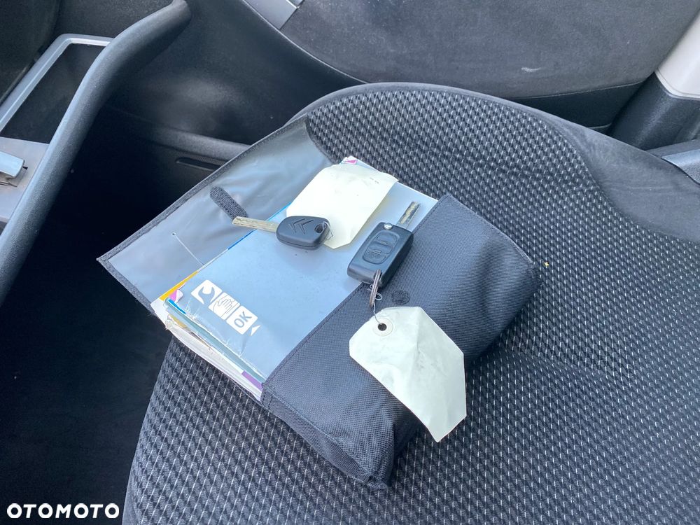 Citroën C4 Picasso 1.6 HDi FAP Exclusive - 6