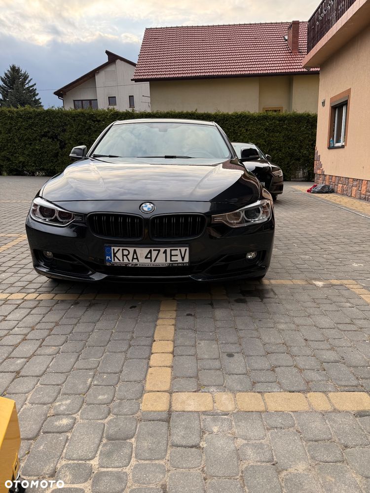 BMW Seria 3 320i xDrive Sport Line - 6