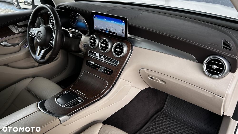 Mercedes-Benz GLC 220 d 4-Matic - 25