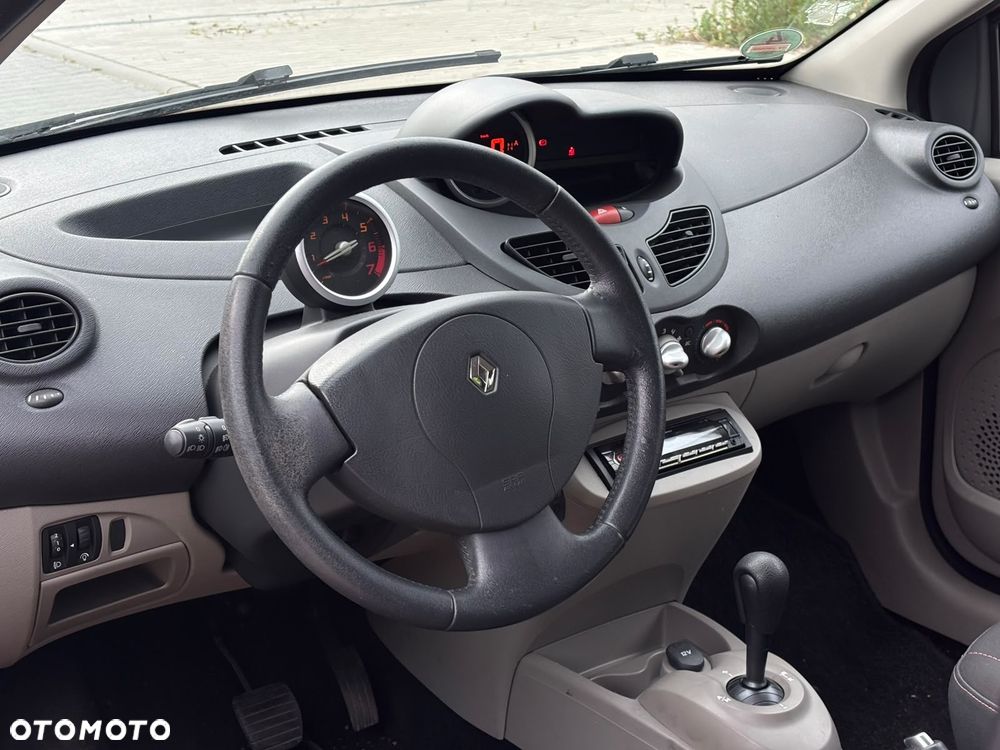 Renault Twingo 1.2 16V Dynamique - 11