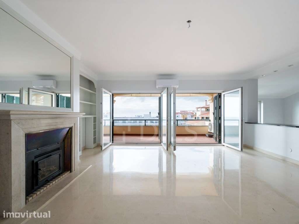 Apartamento T3 Duplex com vista mar, na Gandarinha, Cascais - Grande imagem: 2/40
