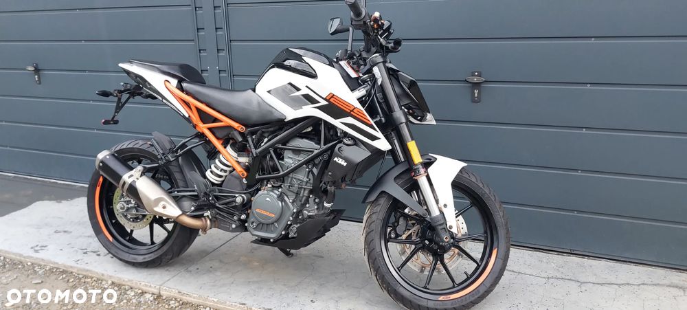 KTM Duke 125 - 35