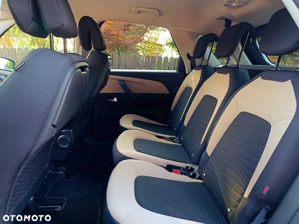 Citroën C4 Picasso - 12