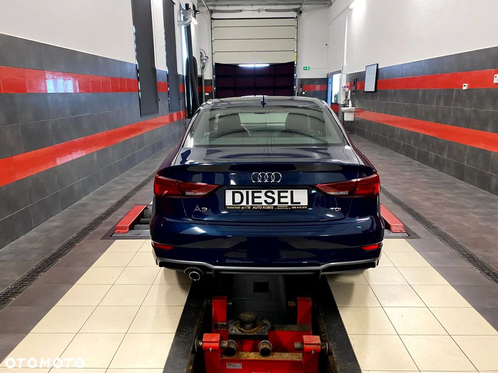 Audi A3 Limousine 30 TDI S tronic sport - 11