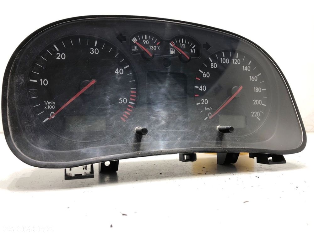 LICZNIK  VW GOLF IV (1J1) 1997 - 2008 1.9 SDI 50 kW [68 KM] olej napędowy 1997 - 2005 1J0920826B - 2