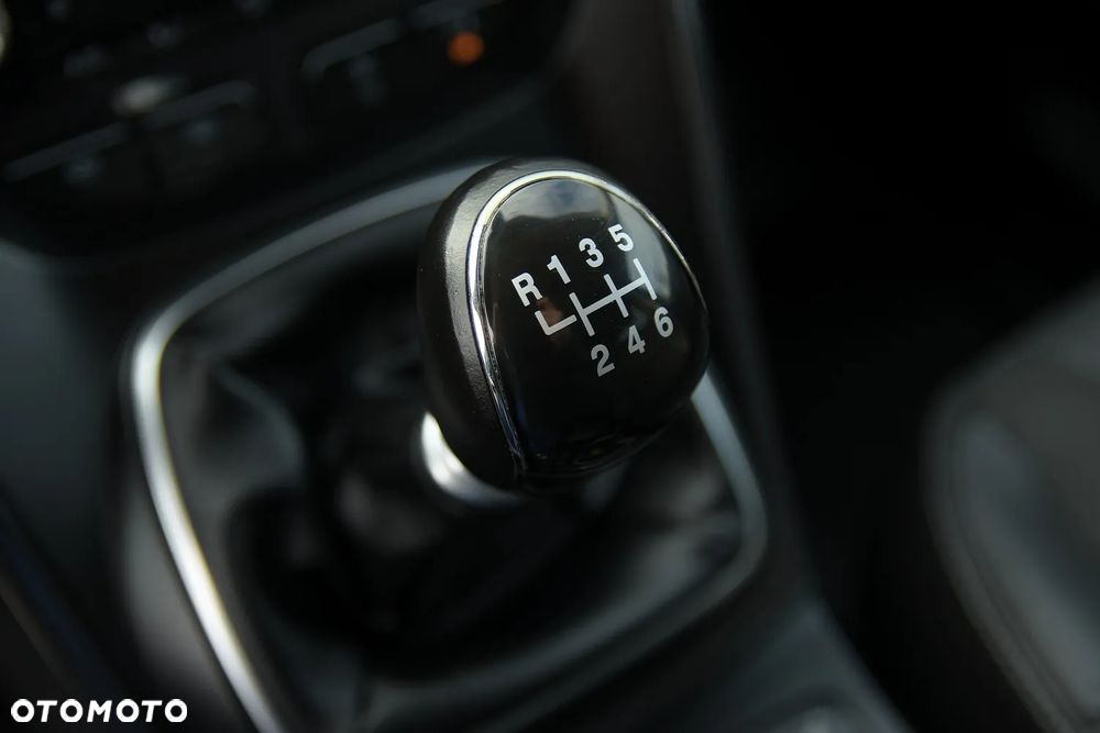 Ford Kuga 2.0 TDCi 4WD Titanium Plus - 31