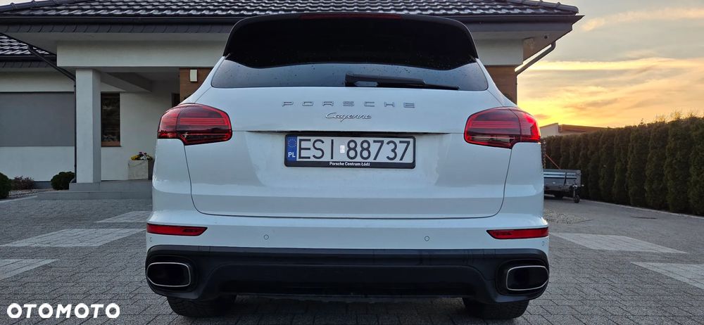 Porsche Cayenne Diesel Platinum Edition - 4