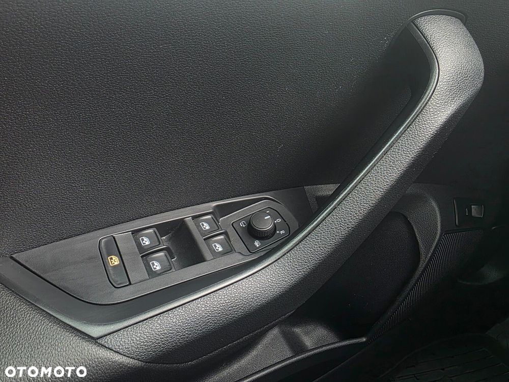 Skoda Karoq 1.5 TSI ACT 4x2 Style DSG - 10