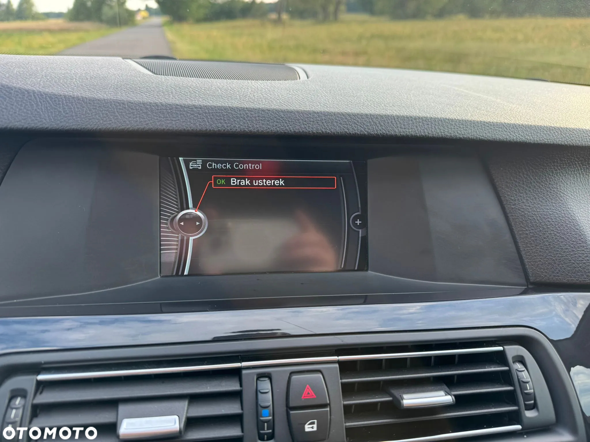BMW Seria 5 520d Touring - 14