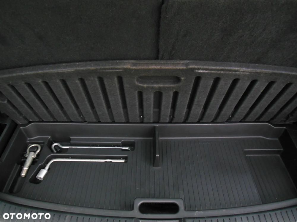 Mazda 5 1.8 Exclusive - 18