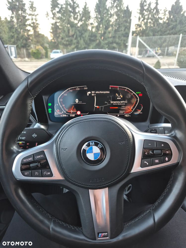 BMW Seria 3 320d Sport Line Shadow - 13