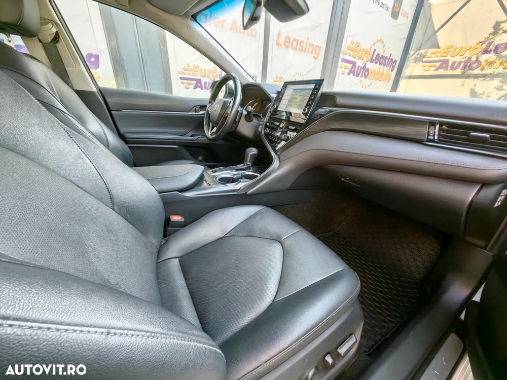 Toyota Camry 2.5 Dynamic - 20