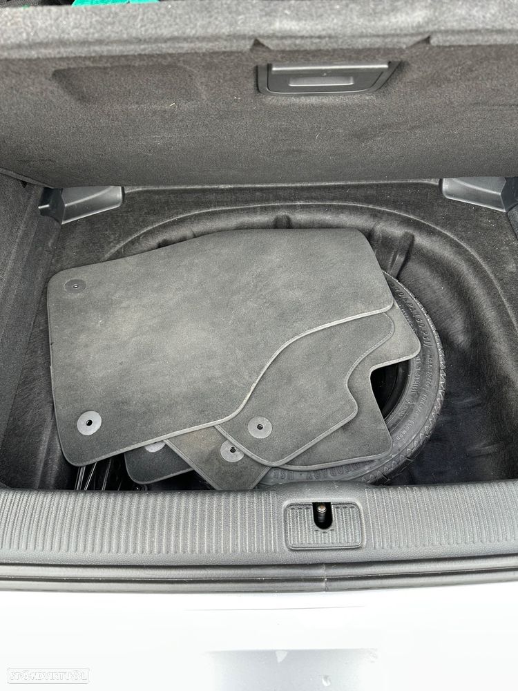 Audi A3 Sportback 1.6 TDI Advance Ultra - 16