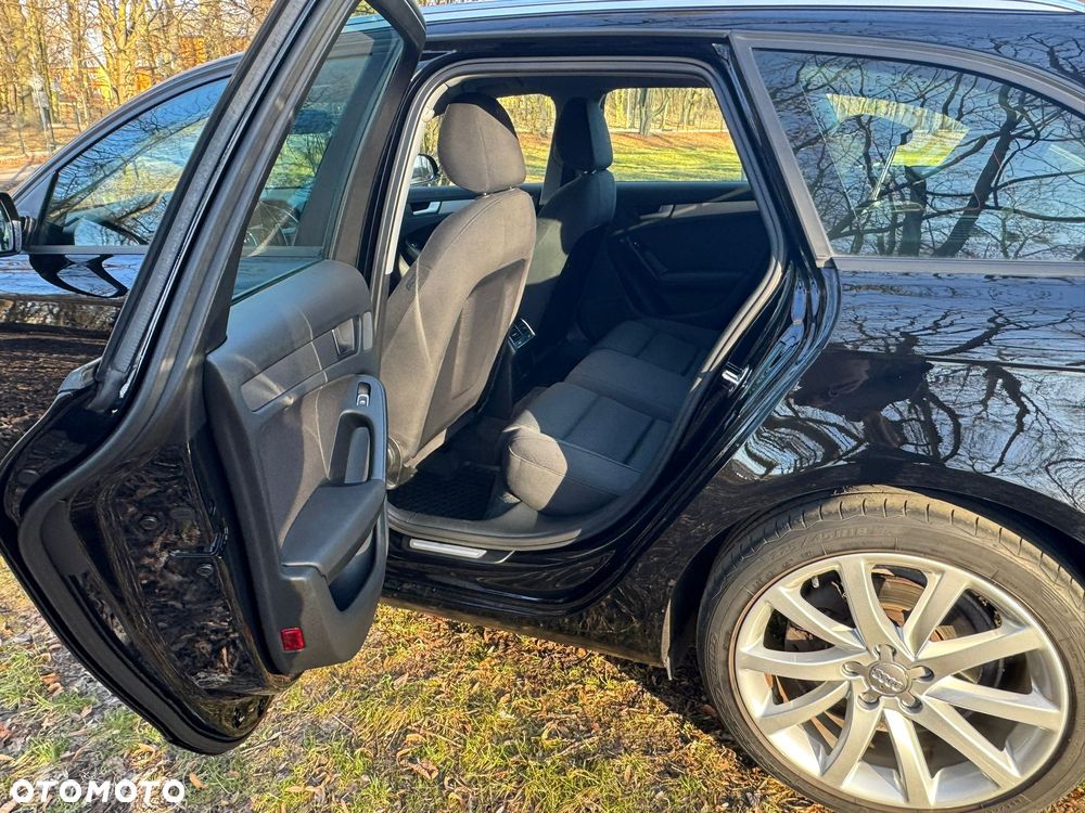 Audi A4 Avant 2.0 TDI - 17
