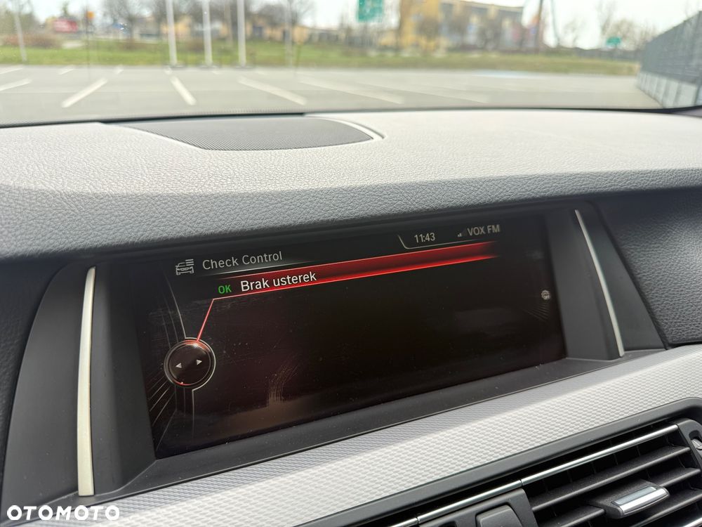 BMW Seria 5 - 32