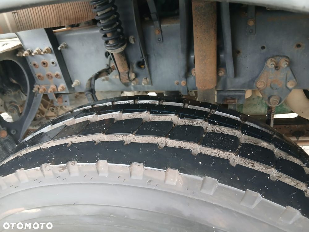 Volvo Wywrotka Volvo FM 8x4 / silnik 13L FH - 6