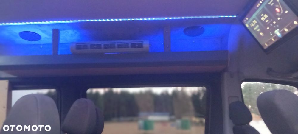 Mercedes-Benz Sprinter 906.235 - 19