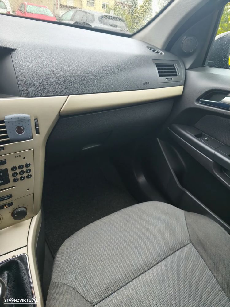 Opel Astra 1.3 CDTi Cosmo - 7