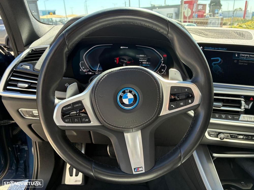 BMW X5 45 e xDrive Pack M - 8