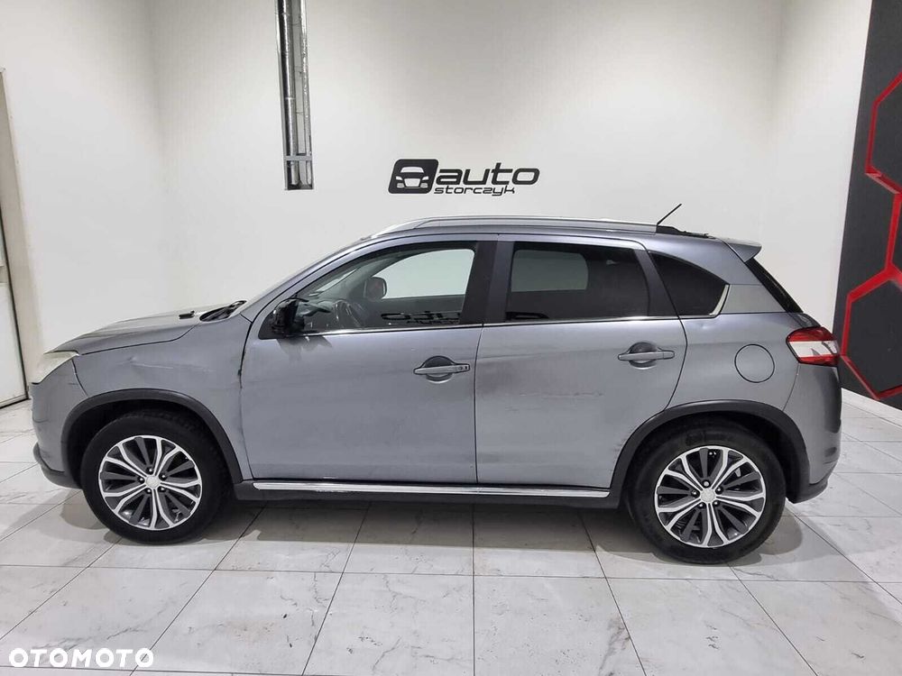 Peugeot 4008 - 10