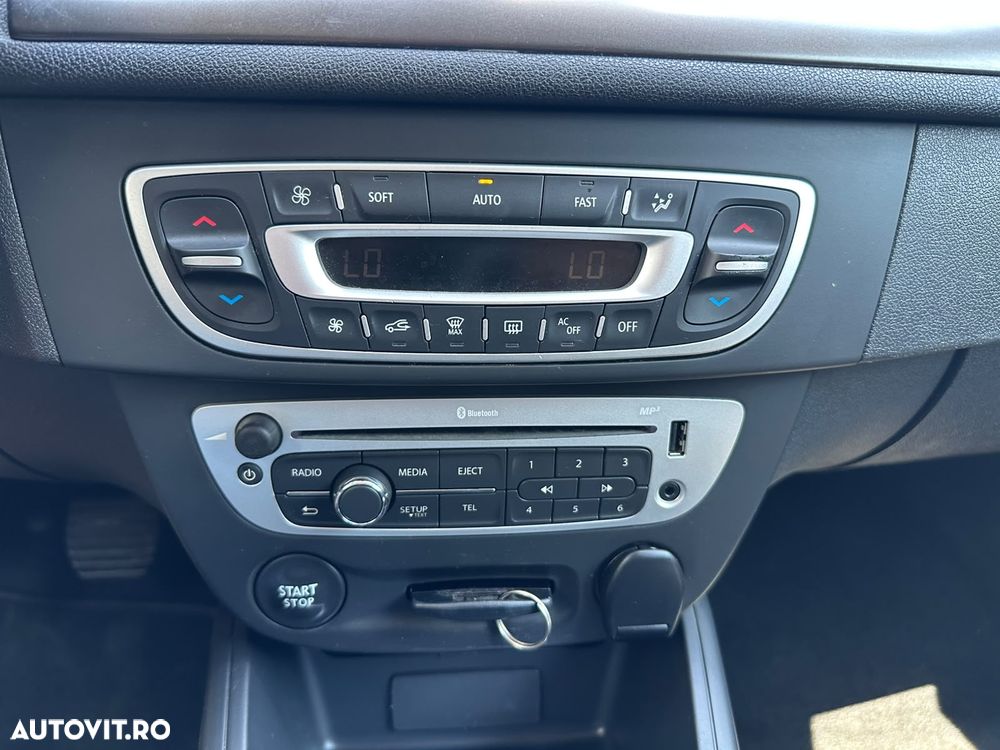 Renault Megane - 18
