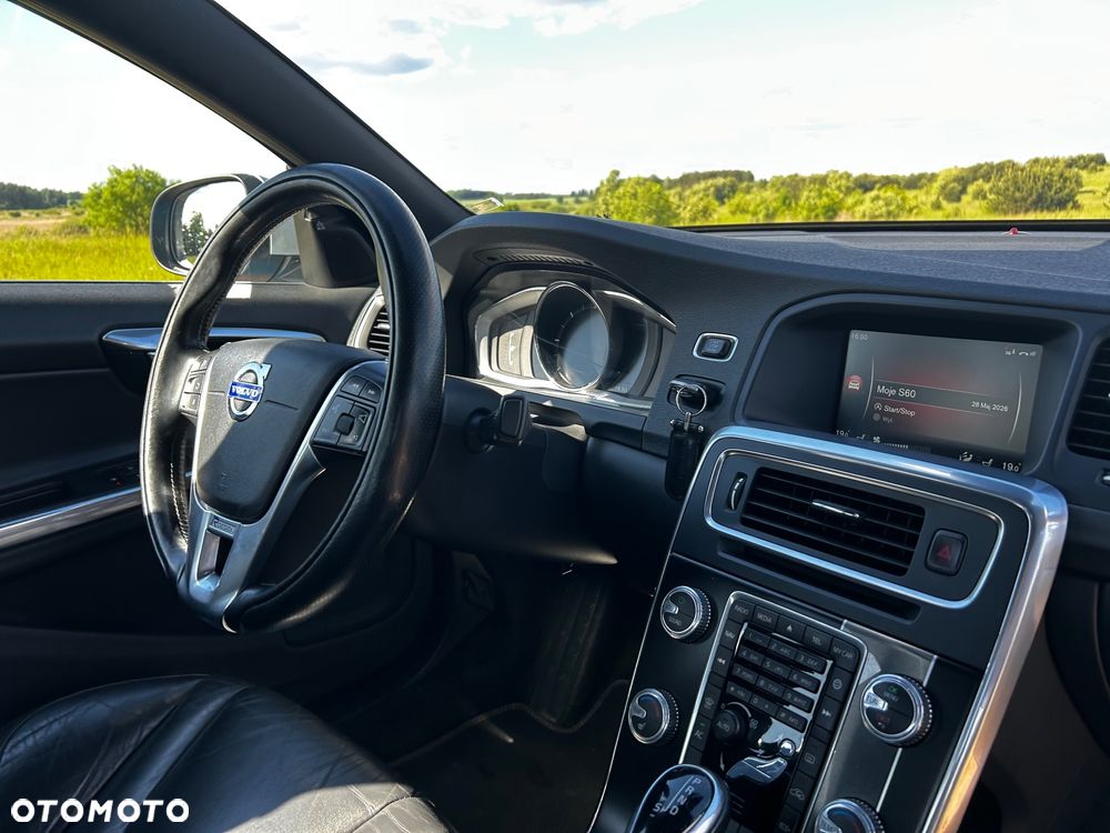 Volvo S60 D4 Drive-E Summum - 28