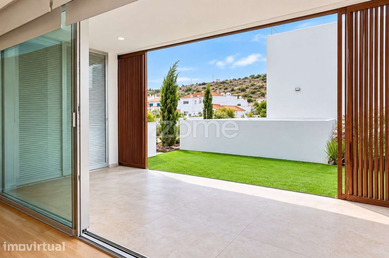 Apartamento T2 novo no Burgau Sea Gardens, com espaço exterior. - Grande imagem: 2/23