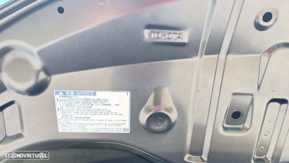 Toyota Avensis SD 2.0 D-4D Exclusive +Pele+GPS - 32