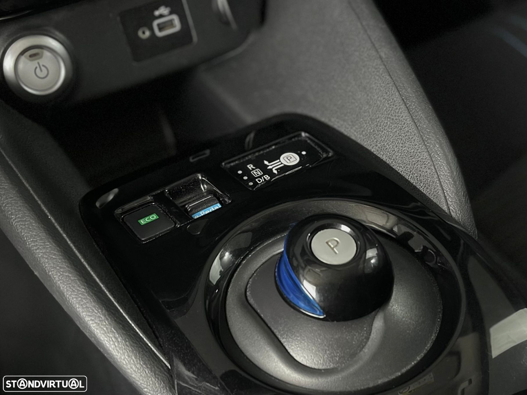 Nissan Leaf N-Connecta - 8