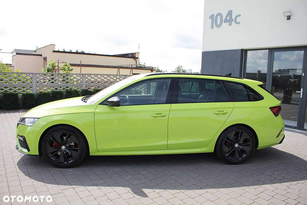 Skoda Octavia 2.0 TDI DSG RS - 6