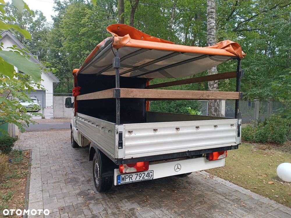 Mercedes-Benz Sprinter - 3