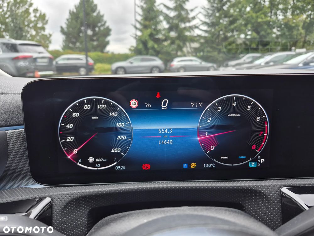 Mercedes-Benz CLA 180 7G-DCT - 17