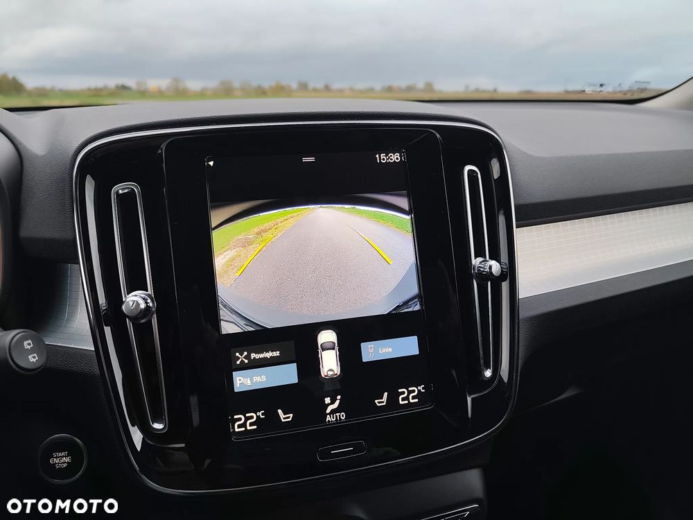 Volvo XC 40 T3 Momentum - 20