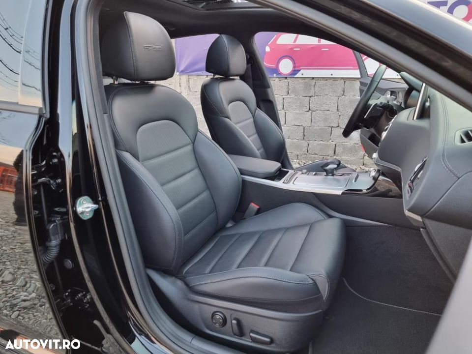 Kia Stinger 2.2 CRDI AWD GT Line - 26