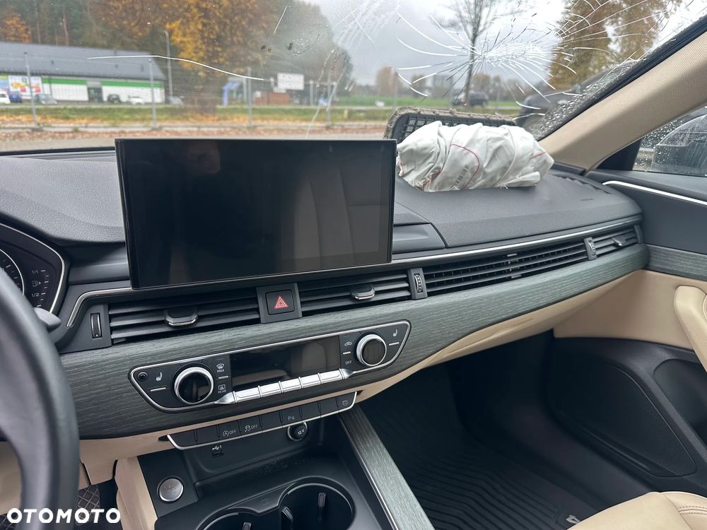 Audi A4 Limousine - 13