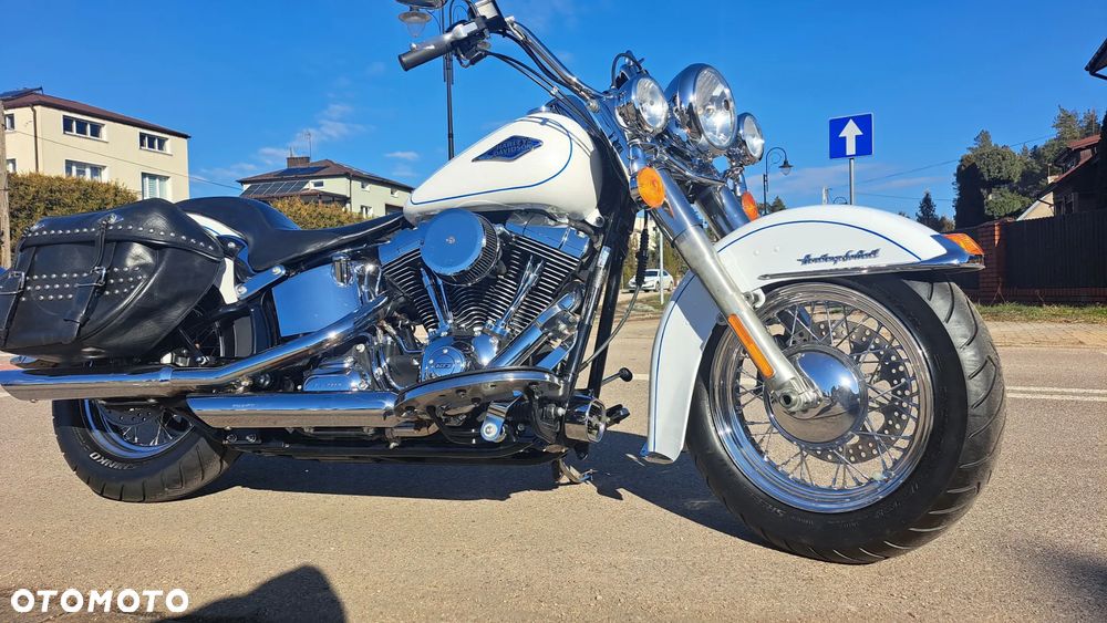 Harley-Davidson Softail Heritage Classic - 12