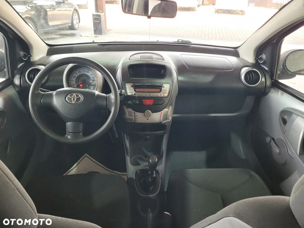 Toyota Aygo 1.0 VVT-i Sol - 13