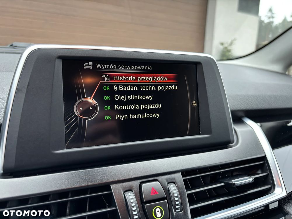 BMW Seria 2 218d Advantage - 16