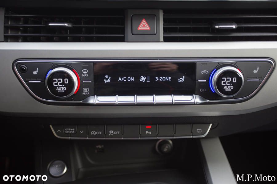 Audi A4 Avant 40 TDI quattro S tronic S line - 29