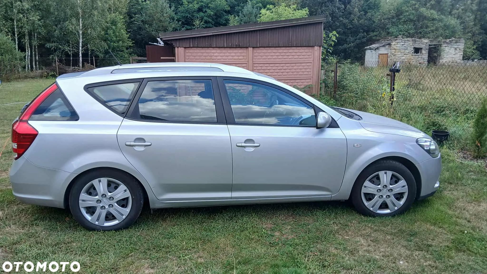 Kia Ceed - 1