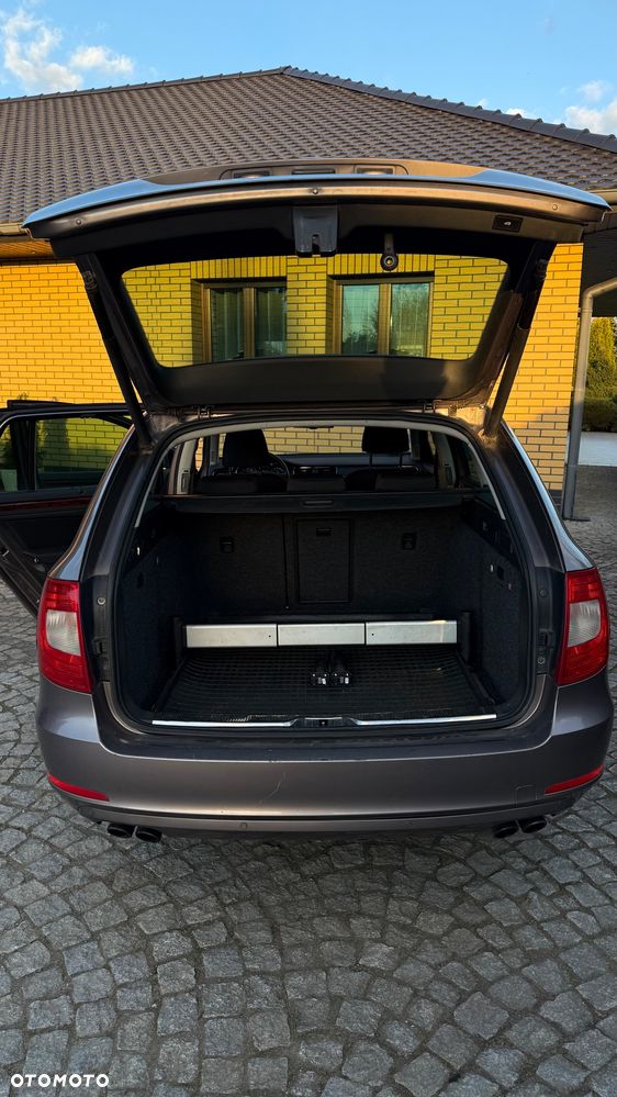 Skoda Superb 2.0 TSI Comfort DSG - 3