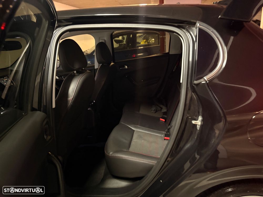 Peugeot 208 1.6 BlueHDi Allure - 6