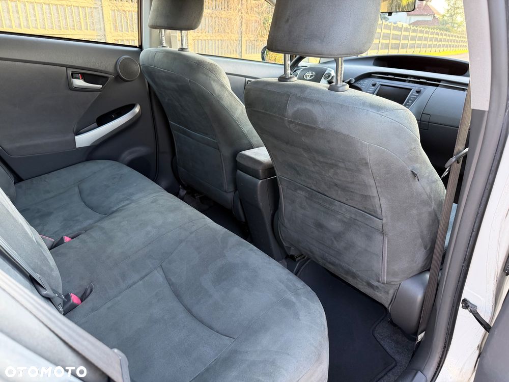 Toyota Prius 1.8 HSD Premium - 20