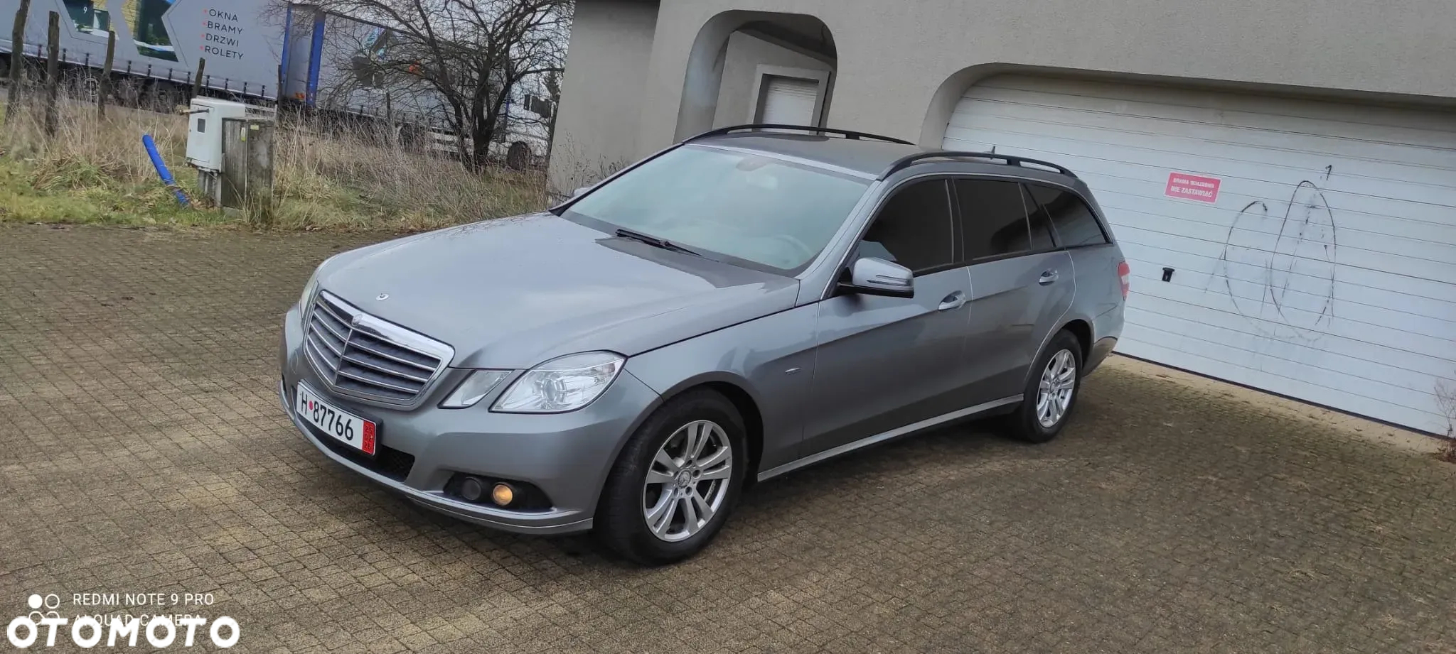 Mercedes-Benz Klasa E 200 BlueTEC 7G-TRONIC Elegance - 2