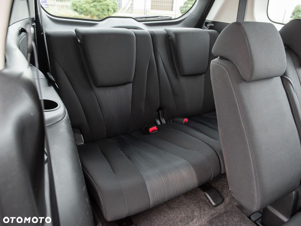 Mazda 5 - 26