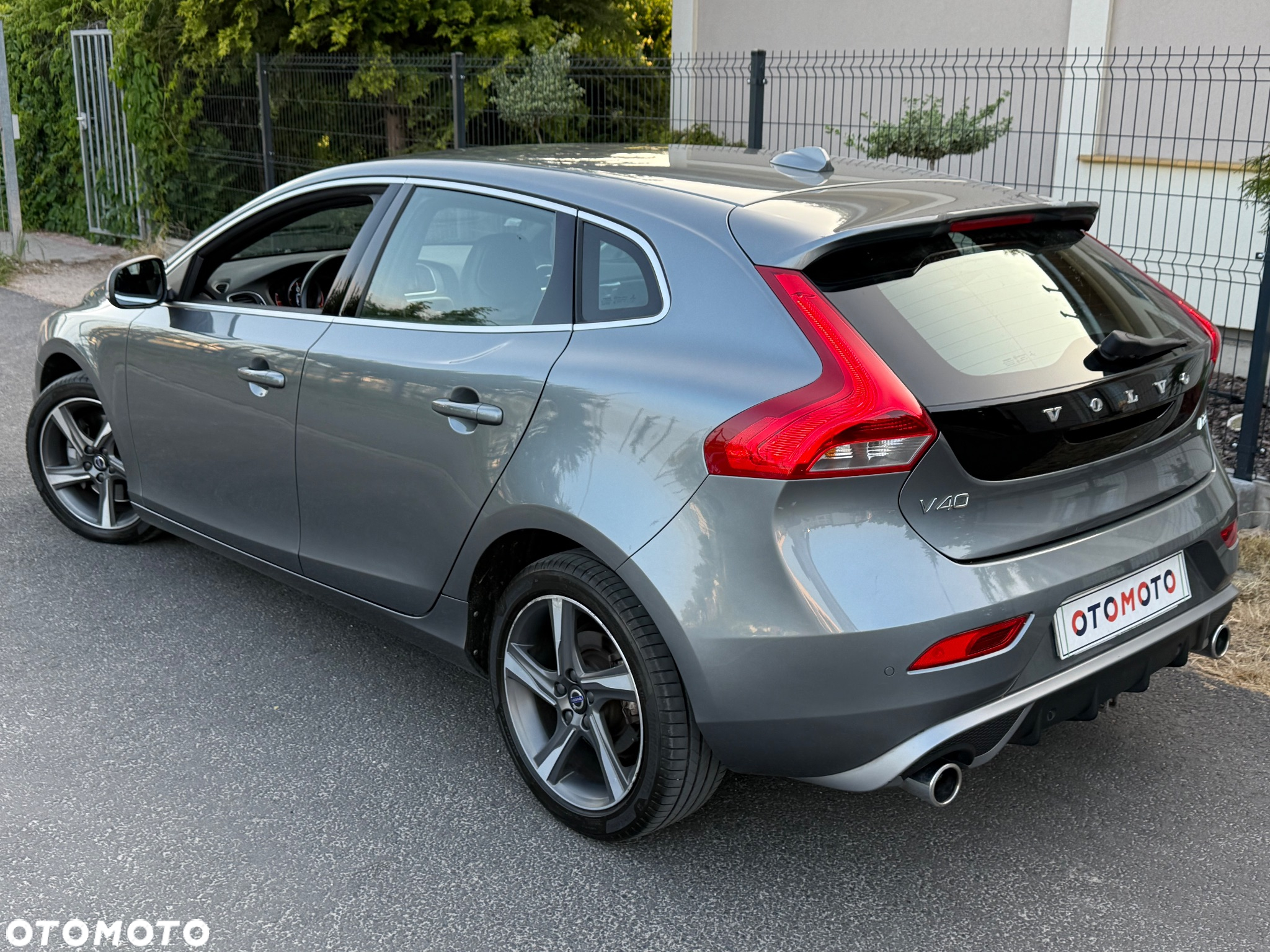 Volvo V40 D3 Geartronic RDesign - 9