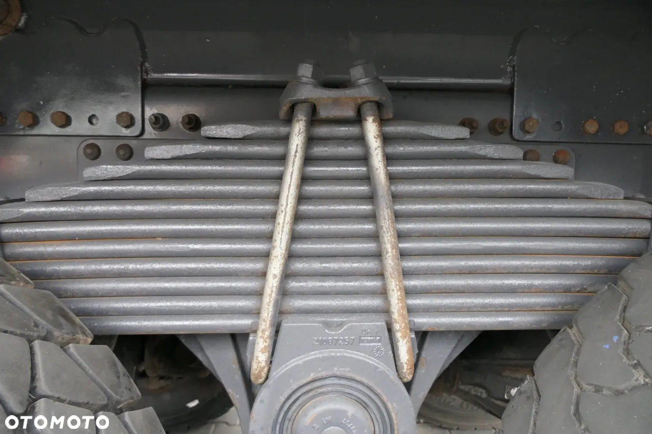Renault K 480 / 8x6 / WYWROTKA TYLNOZSYPOWA 25 m3 / EURO 6 - 19