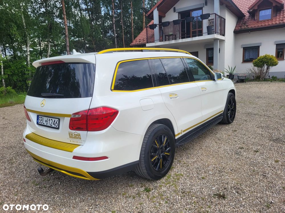 Mercedes-Benz GL - 9