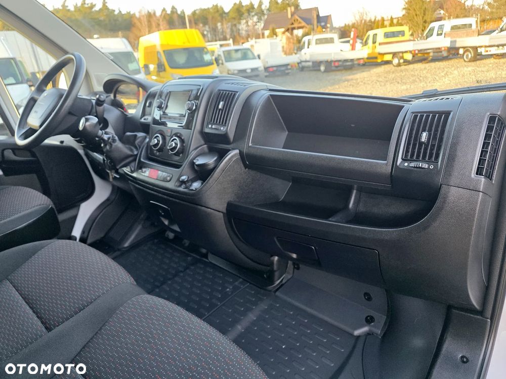 Peugeot BOXER 2,2 HDI 140 KONNY KONTENER 4,3M WINDA KLIMA WEBASTO LEDY GWARANCJA - 24